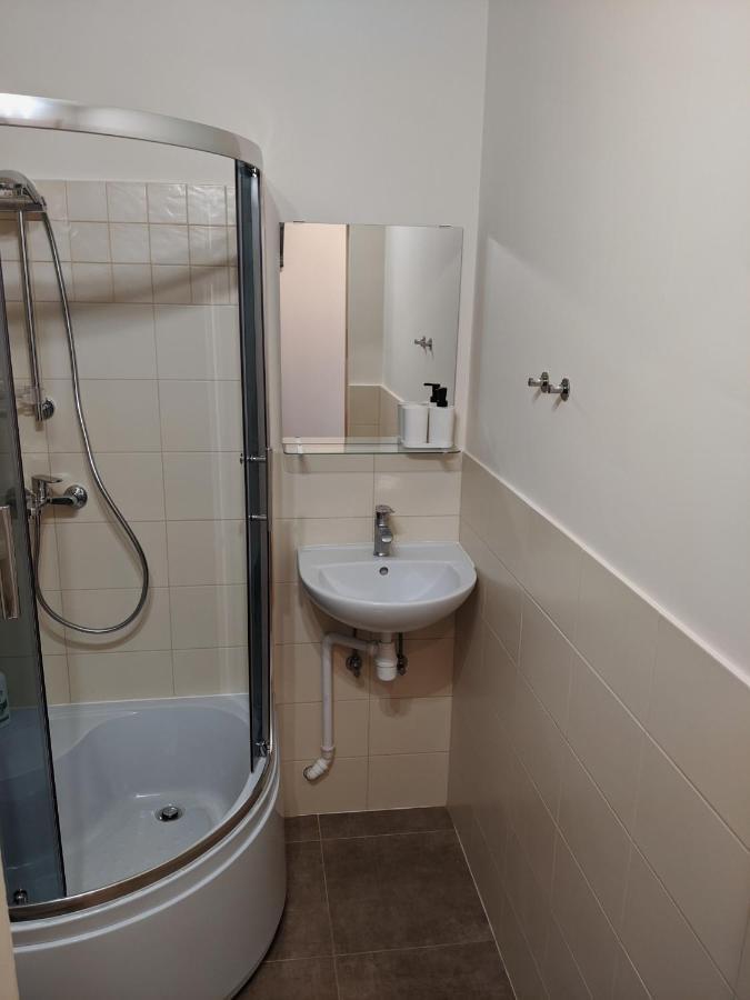 Niedru Apartamenti Liepāja Extérieur photo